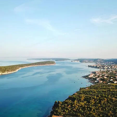 아파트 Barbat 4977a