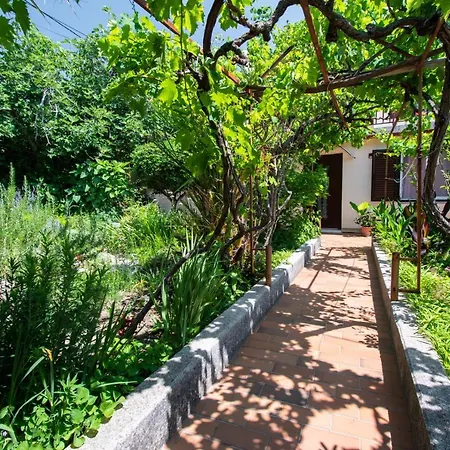 Barbat 4977a 아파트 Barbat na Rabu