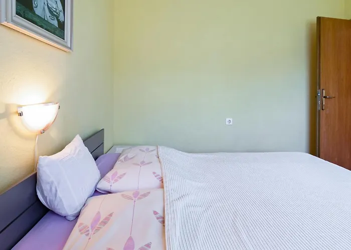 Apartment Barbat 4977a *