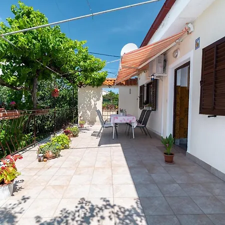 Apartment Barbat 4977a Barbat na Rabu